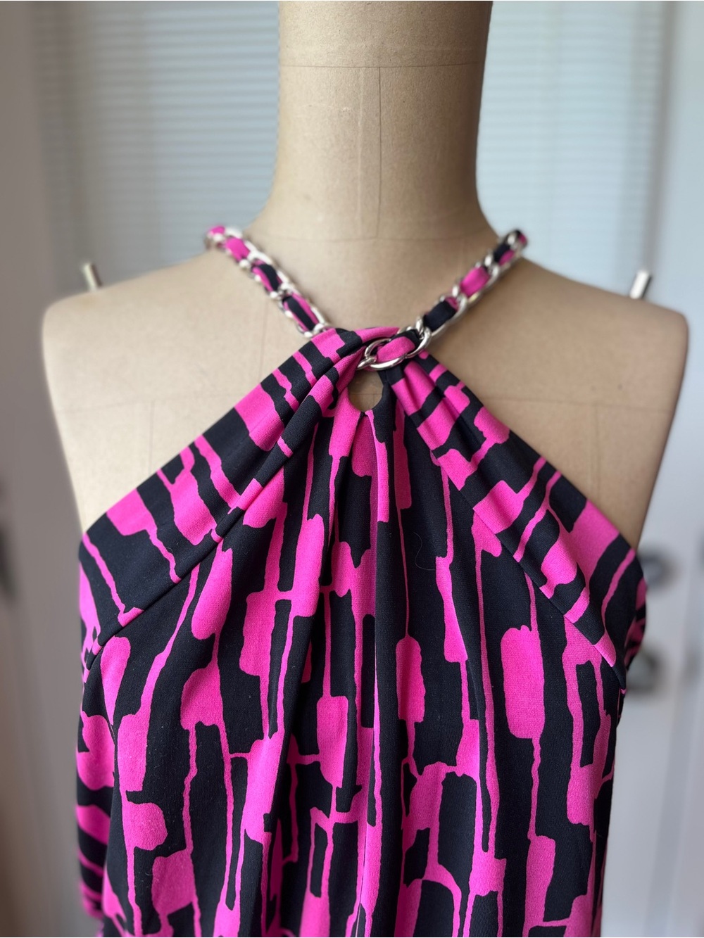 MICHAEL Michael Kors Hot Pink and Black Abstract Halter Top - Picture 3 of 10